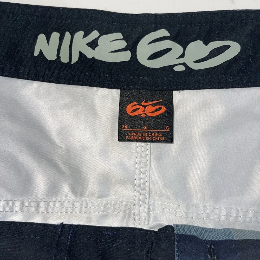 Nike 6.0 Board Shorts 34 Gray Grey Plaid Swim Trunks Swimming Mens Skateboarding
